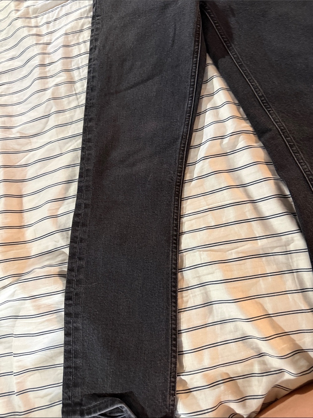 Agolde Riley Jeans - Picture 4 of 10